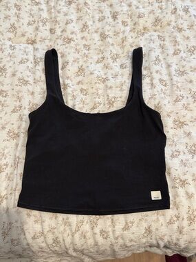 Vuori Black Women's Tank Crop Top